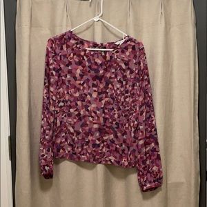 Purple geometric top
